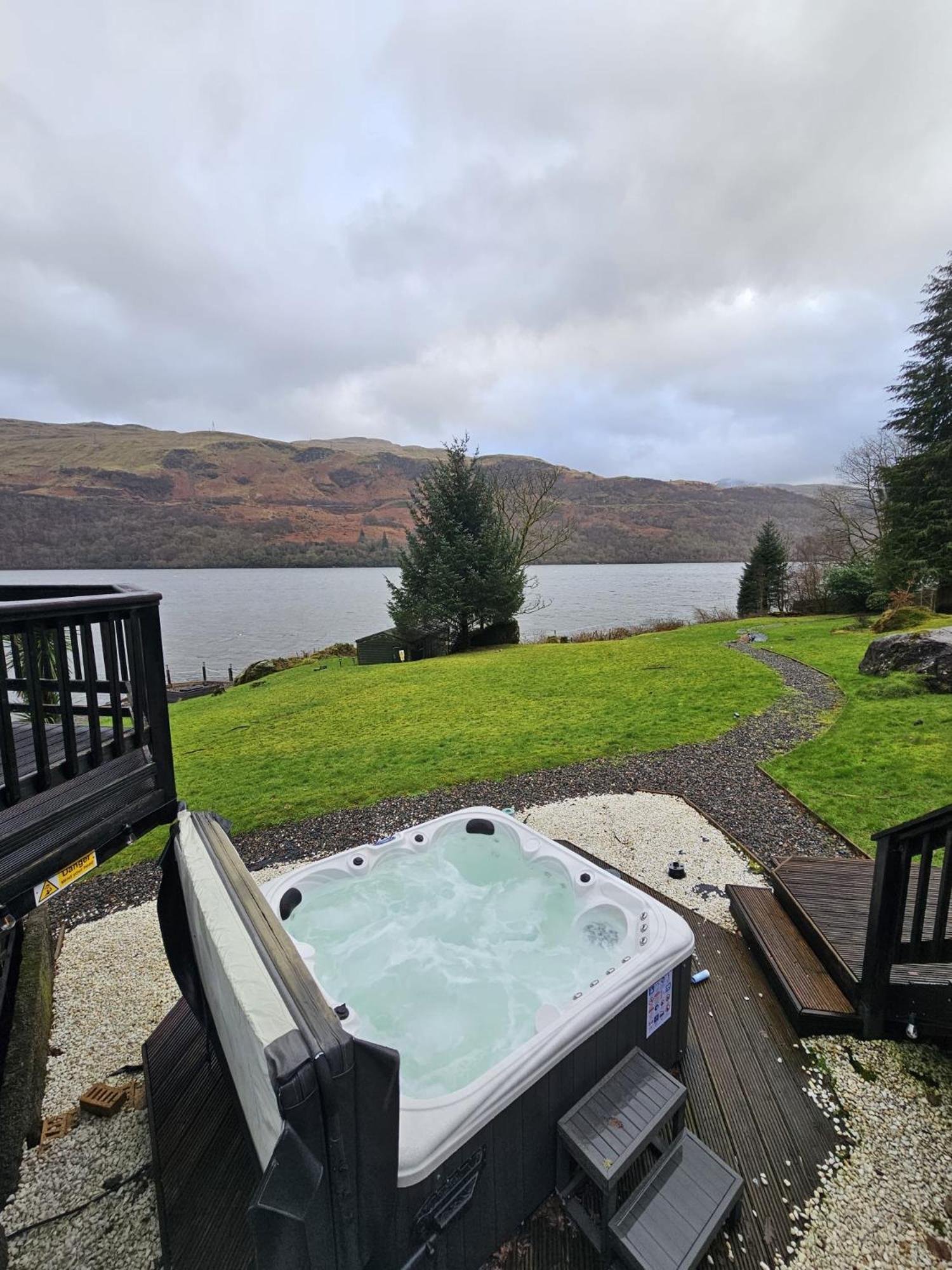 Waterside 3 Bed Cottage, Hot Tub, Sauna, Pvt Beach Arrochar Exterior foto